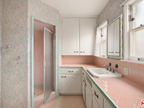 321 17th Street, Santa Monica CA 90402
