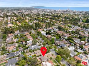 321 17th Street, Santa Monica CA 90402