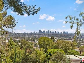 4818 Bonvue Avenue, Los Angeles CA 90027