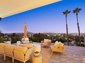 4818 Bonvue Avenue, Los Angeles CA 90027