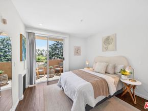 333 Westminster Avenue 402, Los Angeles CA 90020