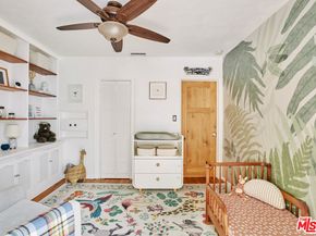 8460 Kirkwood Drive, Los Angeles CA 90046