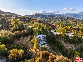 1290 Rancheros Road, Pasadena CA 91103