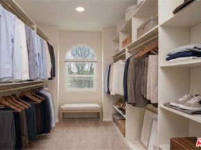 16155 Otsego Street, Encino CA 91436