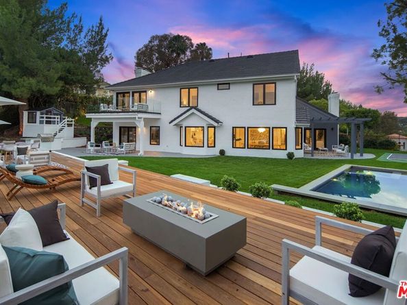 4050 Clarinda Drive, Tarzana CA 91356