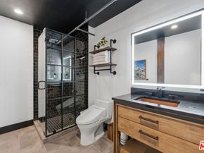 4115 Glencoe Avenue 302, Marina Del Rey CA 90292