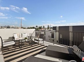 1717 S Barrington Avenue 103, Los Angeles CA 90025