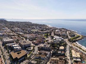 7811 Eads Ave 311, La Jolla CA 92037