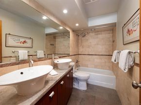 7811 Eads Ave 311, La Jolla CA 92037