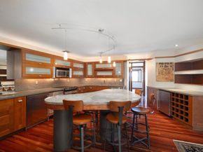 7811 Eads Ave 311, La Jolla CA 92037