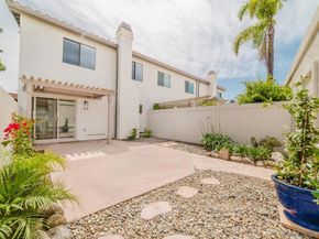 6859 Pear Tree, Carlsbad CA 92011