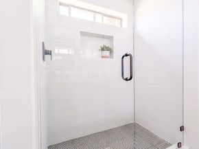 6859 Pear Tree, Carlsbad CA 92011