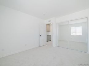 6859 Pear Tree, Carlsbad CA 92011