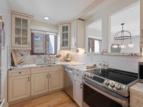 410 Pearl St. 2B, La Jolla CA 92037