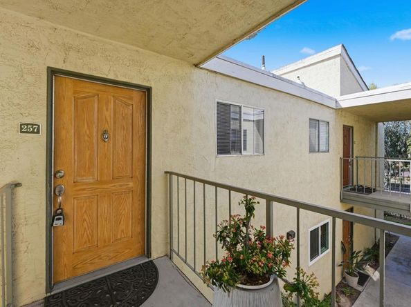 830 W Lincoln Ave 257, Escondido CA 92026