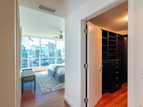 325 7Th 2304, San Diego CA 92101