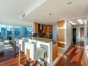 325 7Th 2304, San Diego CA 92101