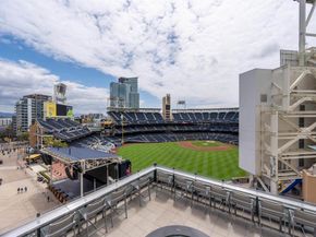 325 7Th 2304, San Diego CA 92101