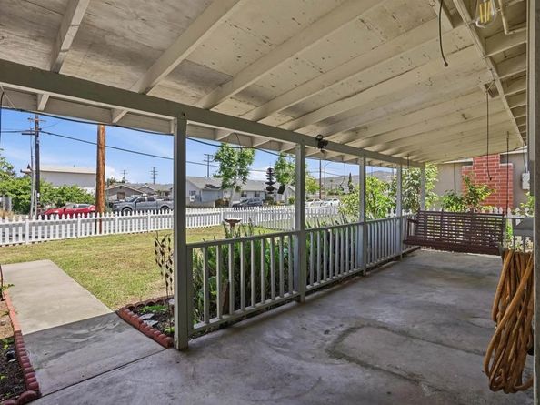 1483 E Madison Ave, El Cajon CA 92019