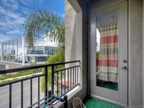 9253 Regents Rd. A305, La Jolla CA 92037