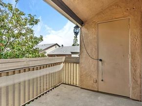 8620 Via Mallorca H, La Jolla CA 92037