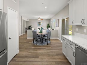 233 Petunia Ct, San Marcos CA 92069