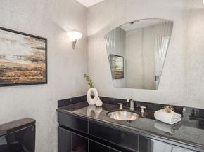 8355 Caminito Linterna, La Jolla CA 92037
