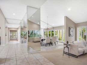 8355 Caminito Linterna, La Jolla CA 92037
