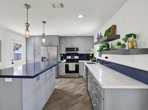 2012 Erie St, San Diego CA 92110