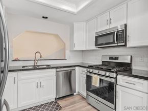 12083 Calle de Montana 219, El Cajon CA 92019