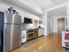 350 W Ash St 711, San Diego CA 92101