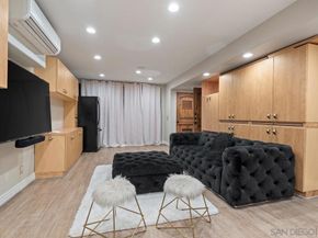 7964 Prospect Place, La Jolla CA 92037