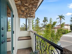 7964 Prospect Place, La Jolla CA 92037