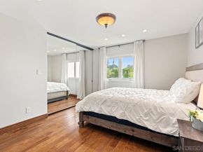7964 Prospect Place, La Jolla CA 92037