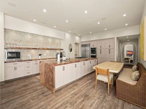 8477 El Paseo Grande 4, La Jolla CA 92037