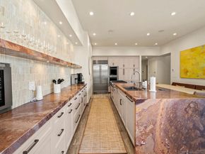 8477 El Paseo Grande 4, La Jolla CA 92037