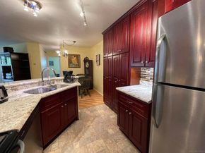 7263 Camino Degrazia 33, San Diego CA 92111