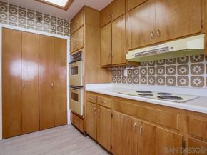 7255 Via Capri, La Jolla CA 92037