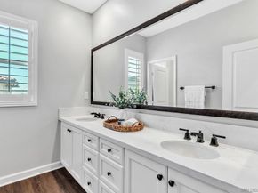 1128 Witherby Ln, Escondido CA 92026