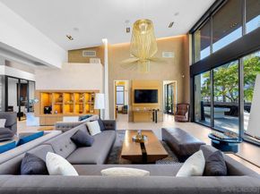 8352 Ridge Ct, San Diego CA 92108