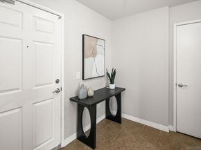 427 9th Ave 809, San Diego CA 92101