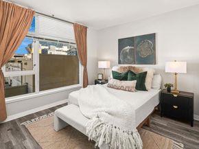 427 9th Ave 809, San Diego CA 92101