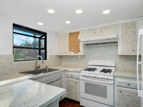 175 E Washington Ave., El Cajon CA 92020