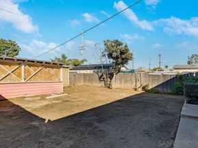 175 E Washington Ave., El Cajon CA 92020