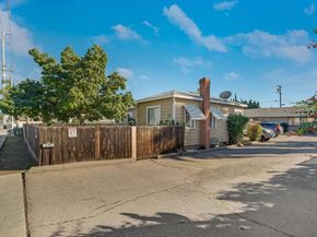 175 E Washington Ave., El Cajon CA 92020