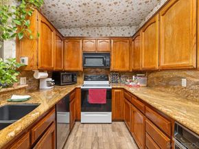 2930 Cowley Way 304, San Diego CA 92117