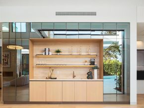 6283 La Jolla Scenic Drive S, San Diego CA 92037