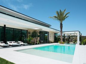 6283 La Jolla Scenic Drive S, San Diego CA 92037