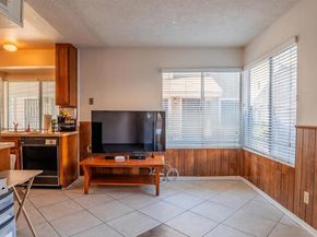 7483 Tooma St B, San Diego CA 92139