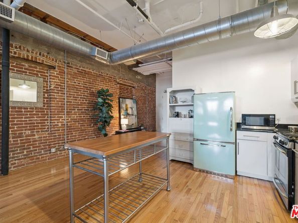 500 Molino Street 208, Los Angeles CA 90013